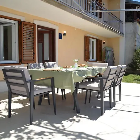With Hot Tub Grizane, Crikvenica - 25532 Barci